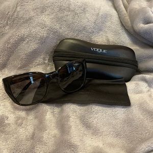 Vogue polarized sunglasses